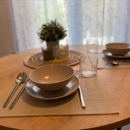 Apartman Kyveli Kárisztosz